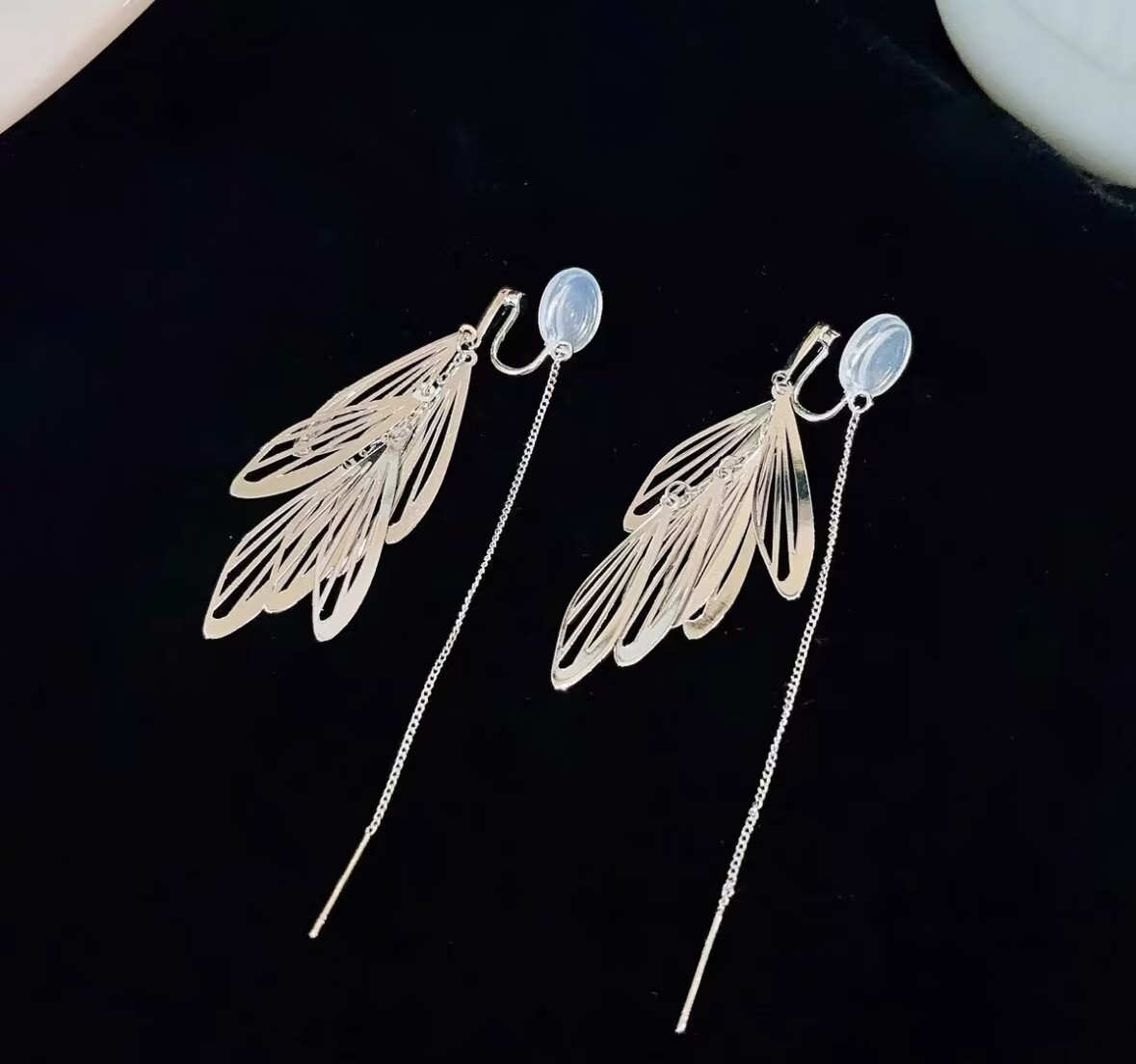 Wings tassel earrings, new earrings, ear clips, autumn and winter earrings