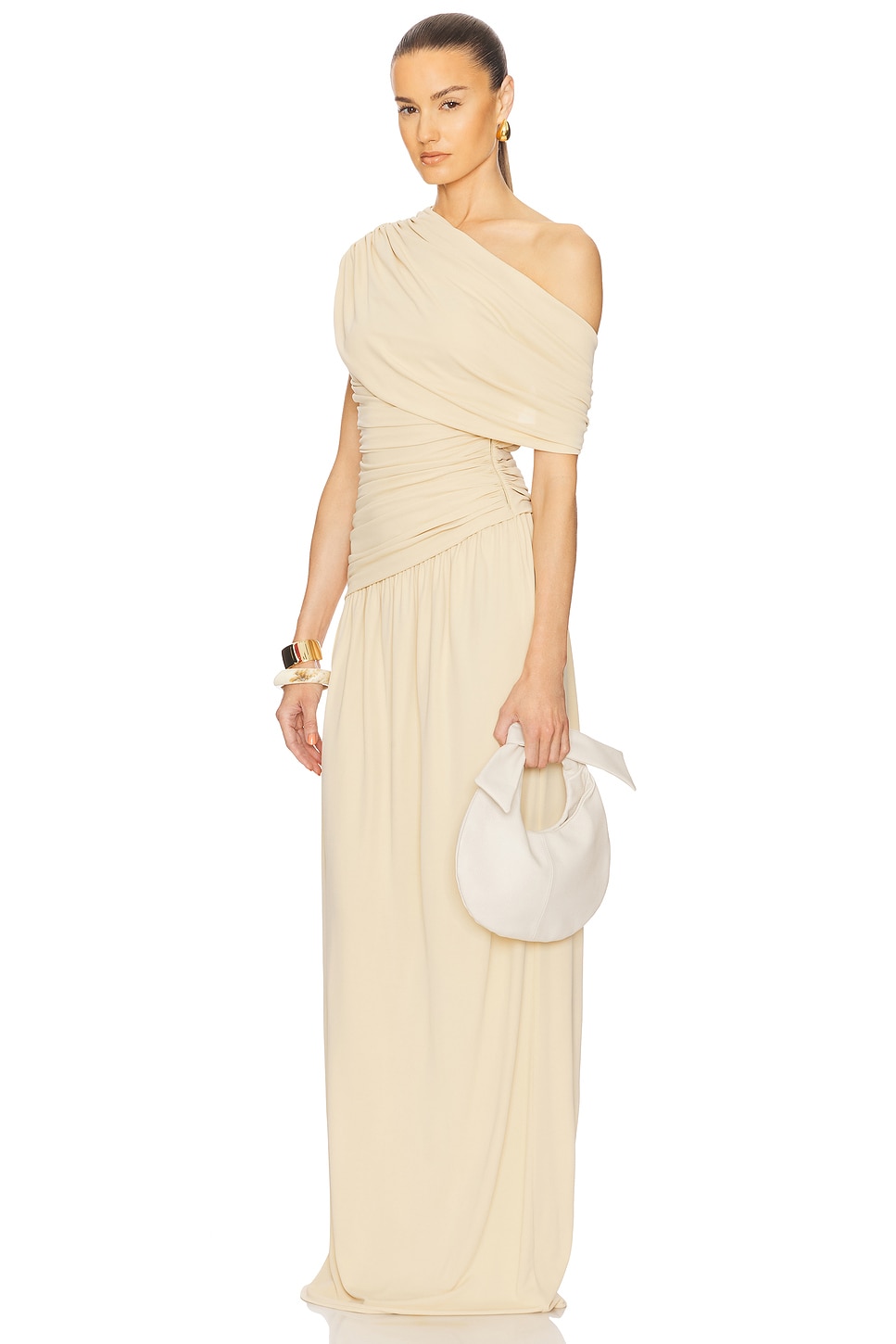 Gathering Solid One-Shoulder Maxi Dress Gathering Solid One-Shoulder Maxi Dress