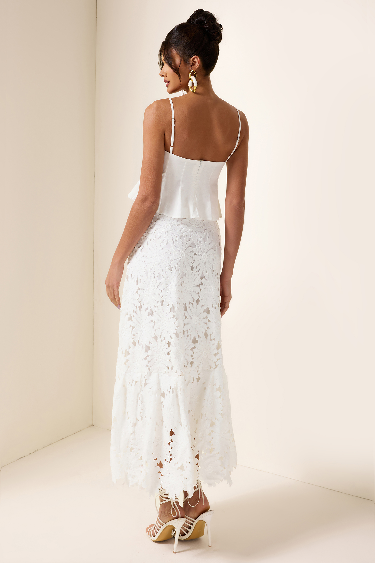3D Floral Top & High Waist Embroidered Skirt Set 3D Floral Top & High Waist Embroidered Skirt Set