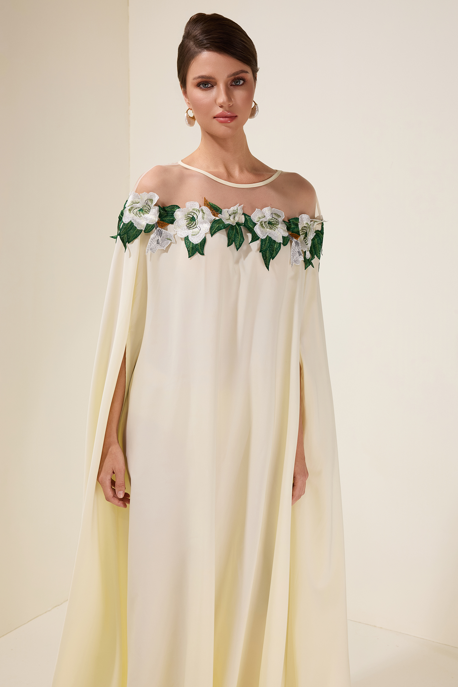 Embroidered Batwing Sleeve Midi Dress Embroidered Batwing Sleeve Midi Dress