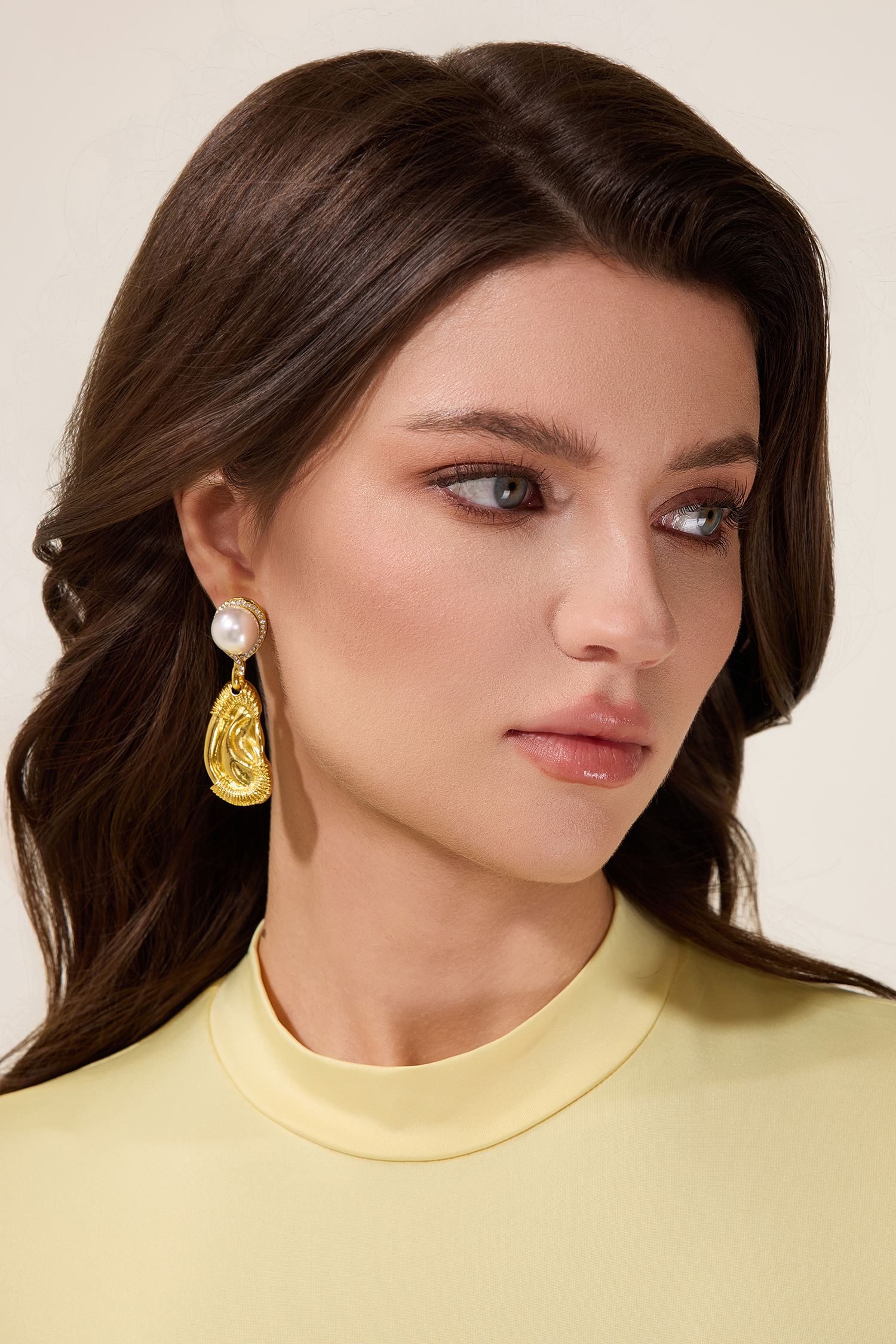 Irregular Shape Faux Pearl Metal Earrings Irregular Shape Faux Pearl Metal Earrings