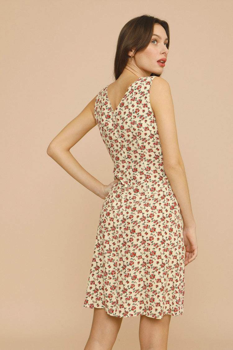 Floral Sleeveless V-Neck Midi Dress Floral Sleeveless V-Neck Midi Dress