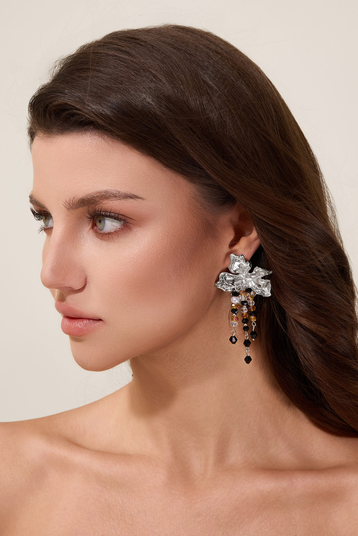Floral Shape Beaded Tassel Metal Earrings Floral Shape Beaded Tassel Metal Earrings