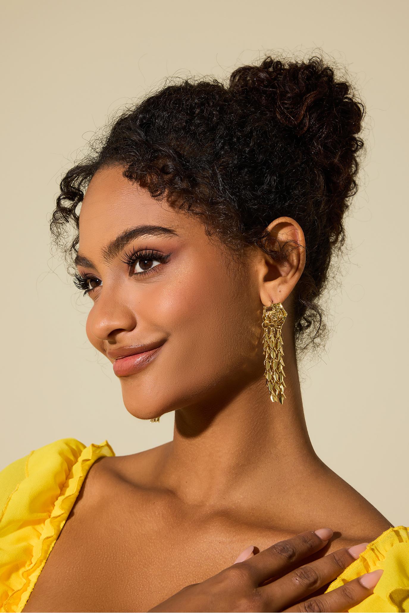 Metal Flower Shape Leaf shape Tassel Drop Earrings Metal Flower Shape Leaf shape Tassel Drop Earrings