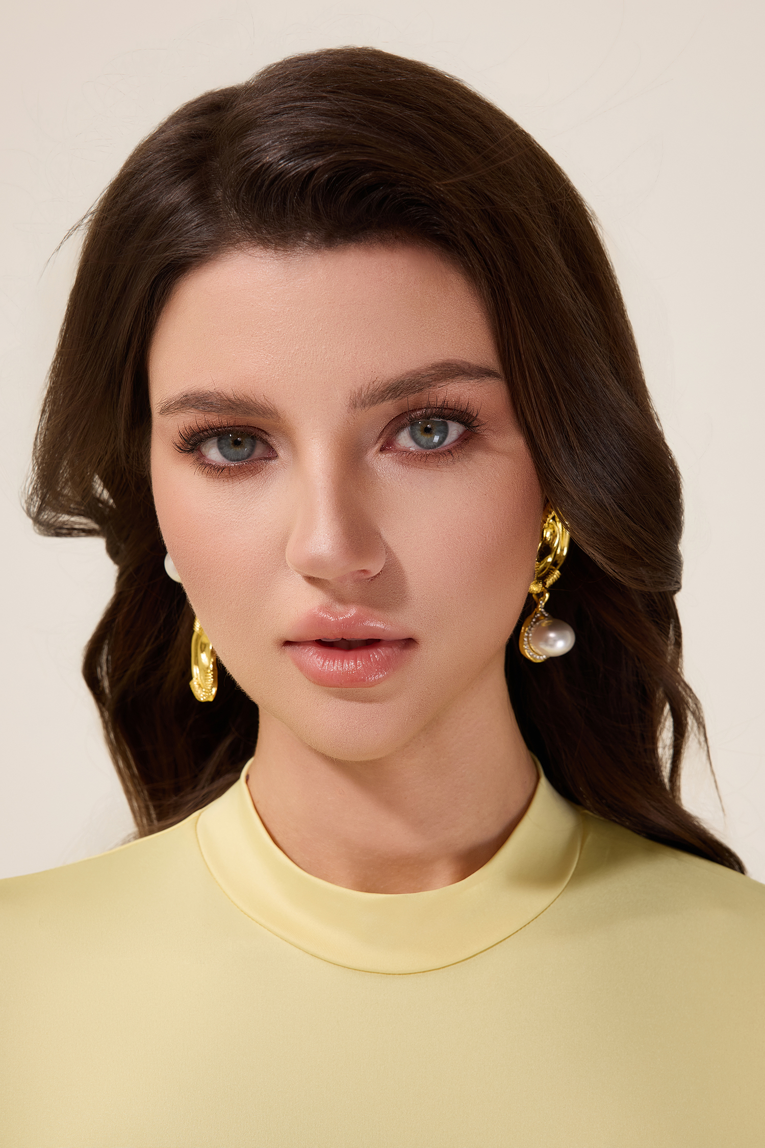 Irregular Shape Faux Pearl Metal Earrings Irregular Shape Faux Pearl Metal Earrings
