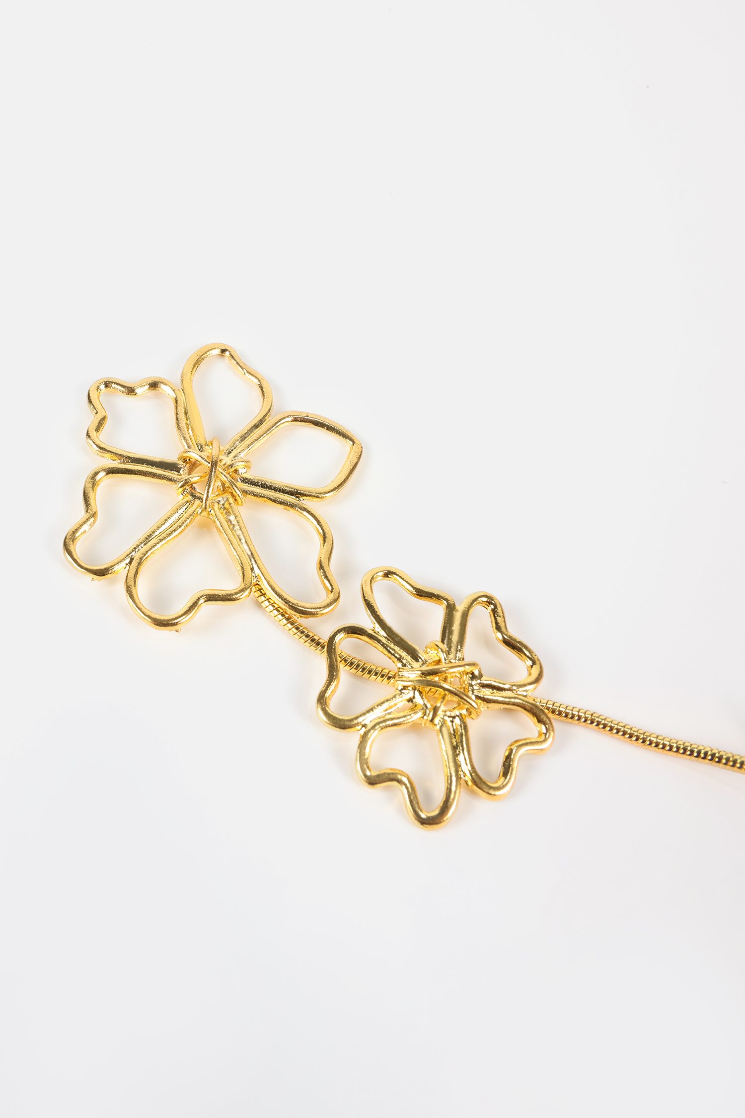 Floral Metal Long Earrings Floral Metal Long Earrings