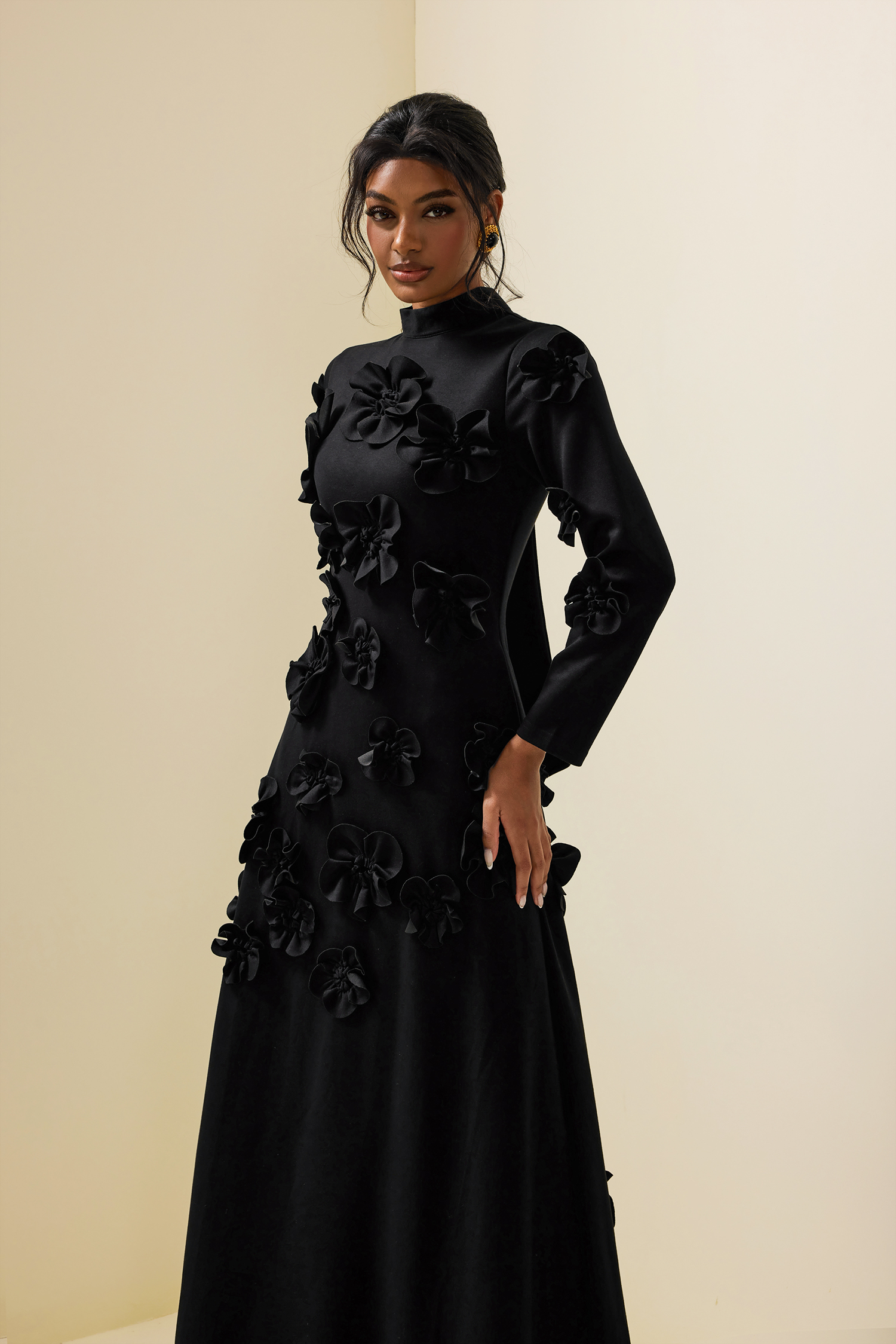 3D Flower Stand Collar Long Sleeve Midi Dress 3D Flower Stand Collar Long Sleeve Midi Dress