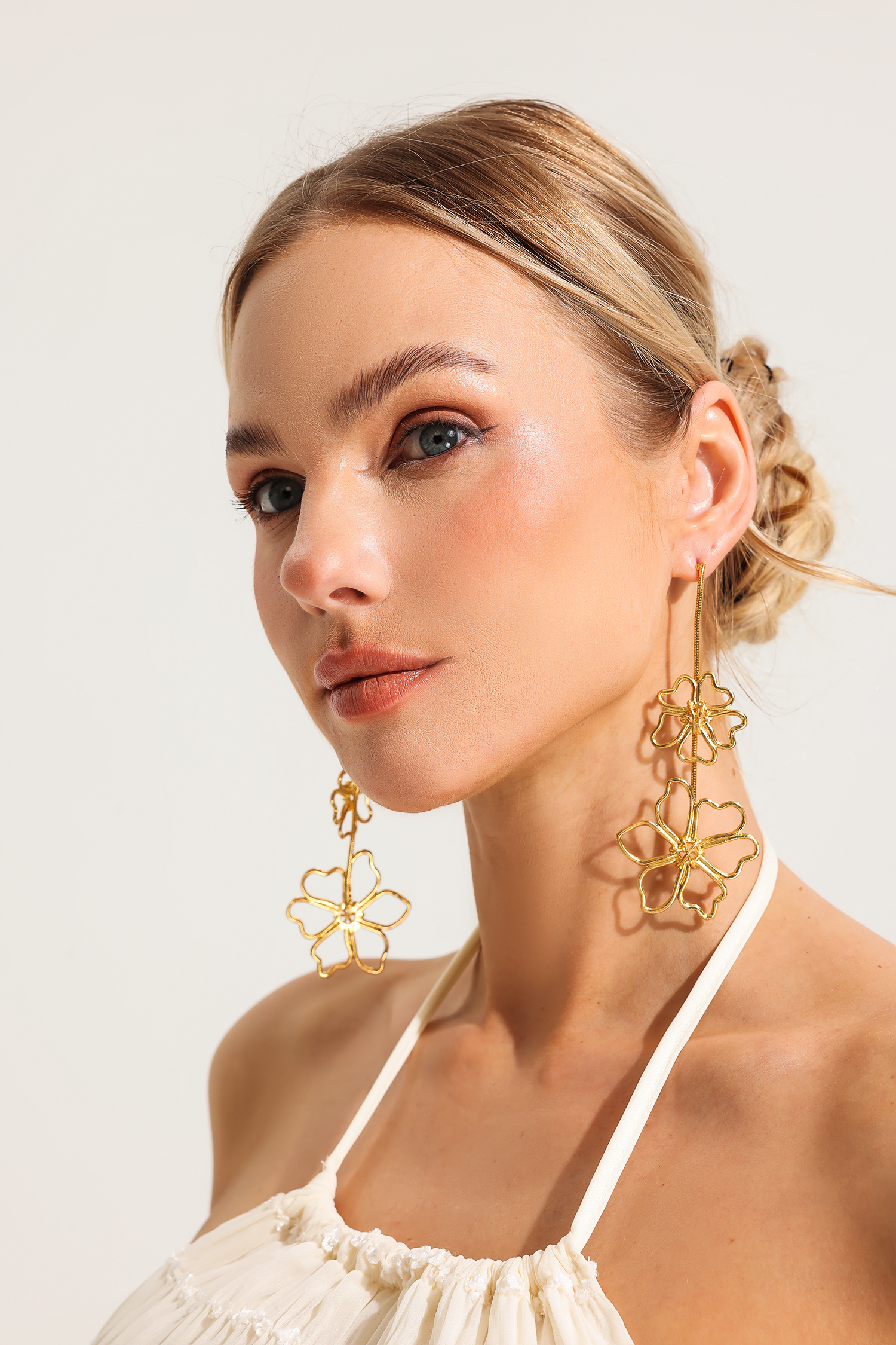 Floral Metal Long Earrings Floral Metal Long Earrings