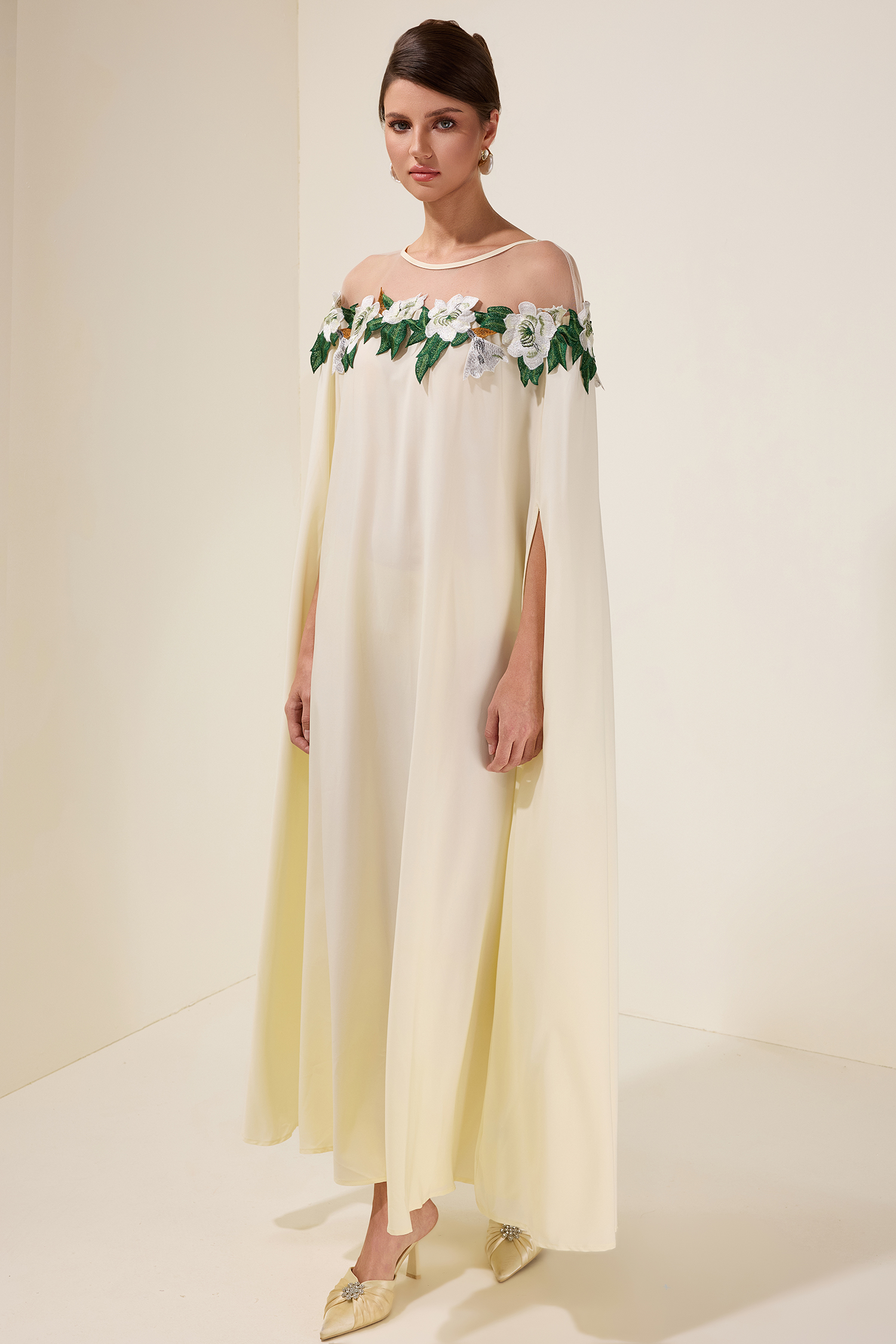 Embroidered Batwing Sleeve Midi Dress Embroidered Batwing Sleeve Midi Dress