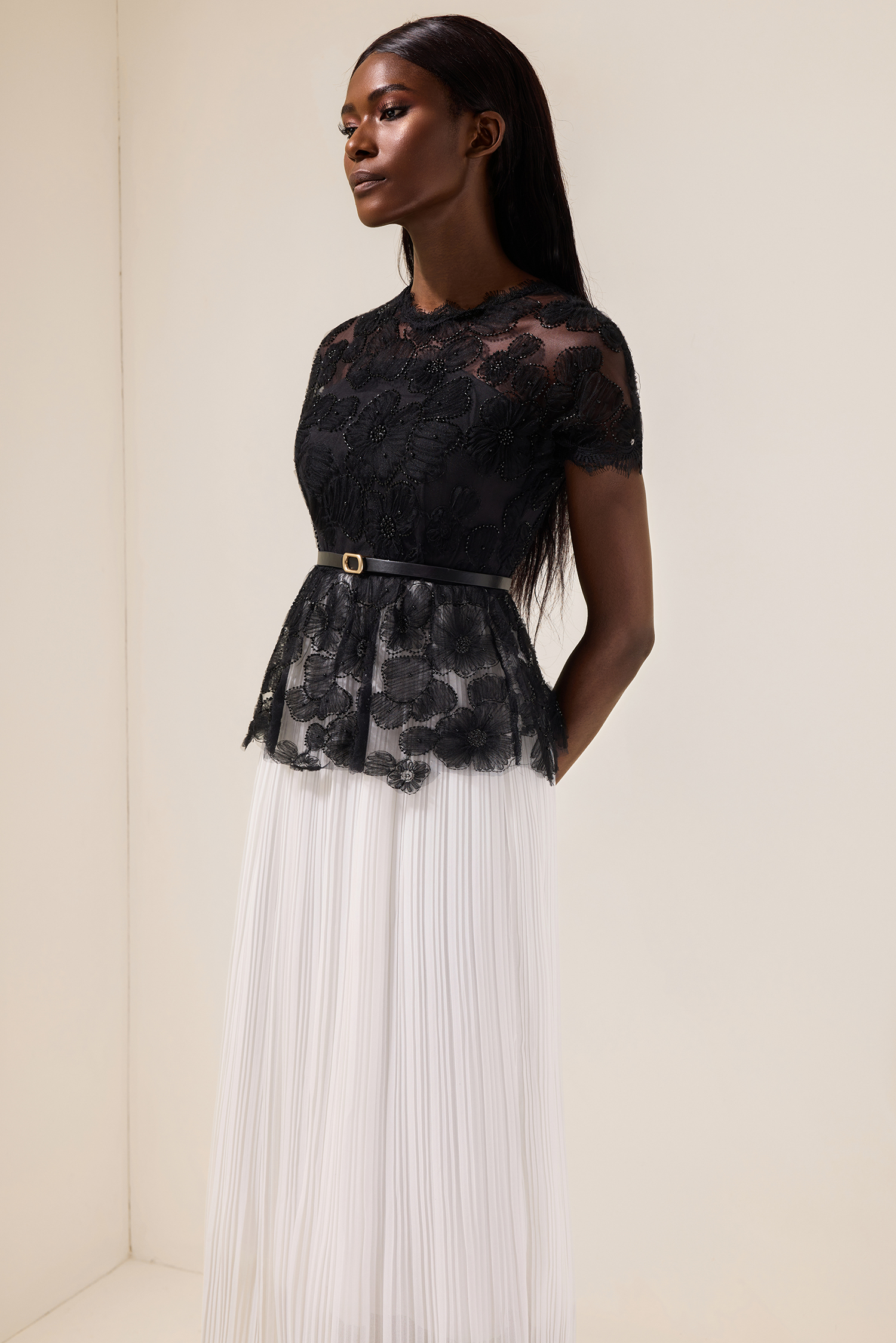 Lace Splicing Pleated Midi Dress With Belt Lace Splicing Pleated Midi Dress With Belt