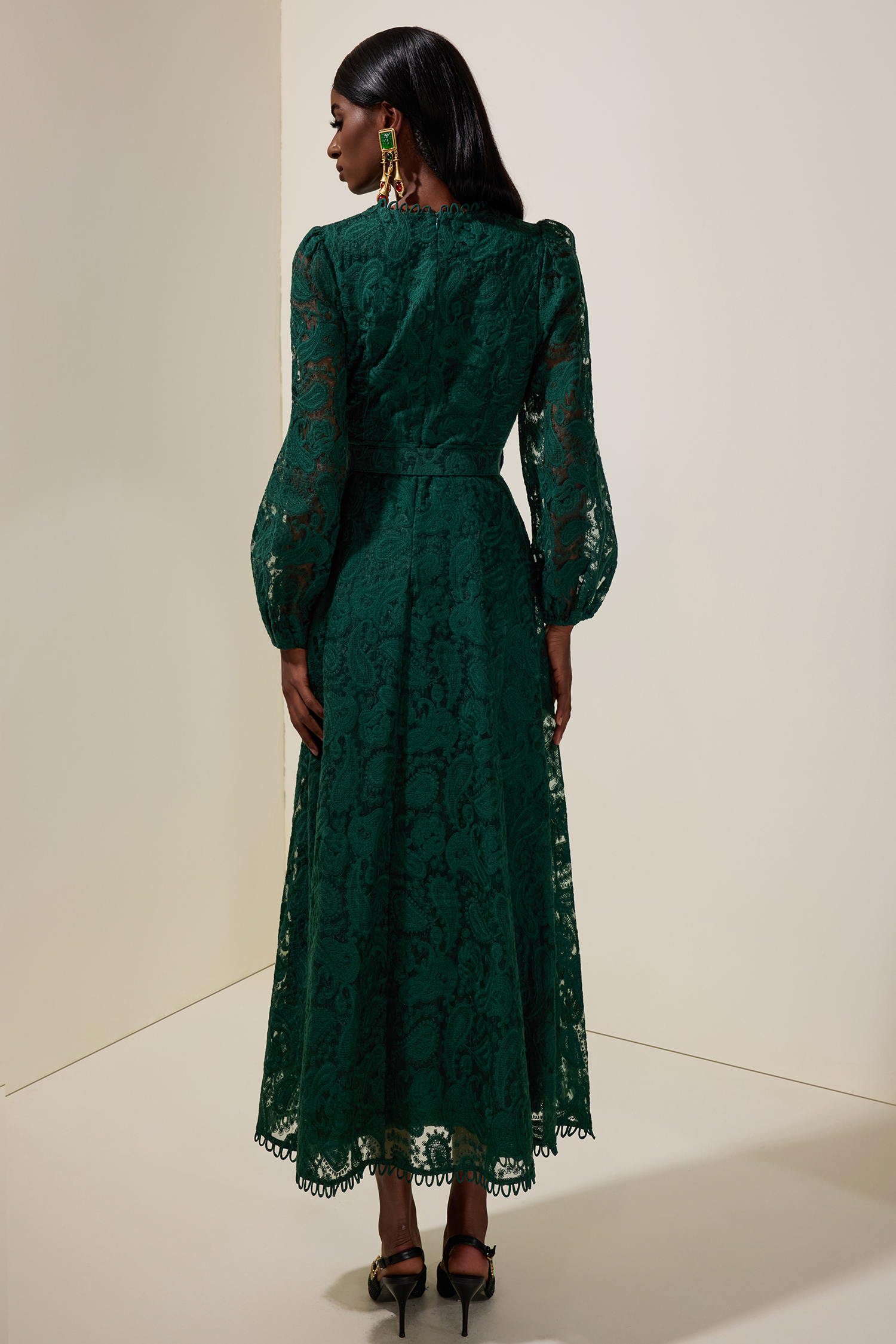 Lace Round Neck Midi Dress With Belt Lace Round Neck Midi Dress With Belt