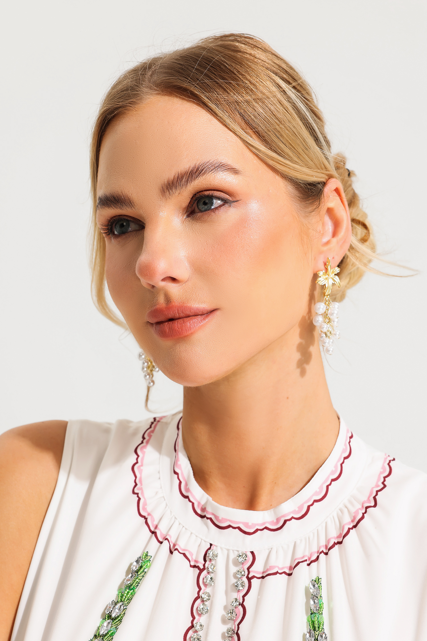Faux Pearl Metal Earrings Faux Pearl Metal Earrings
