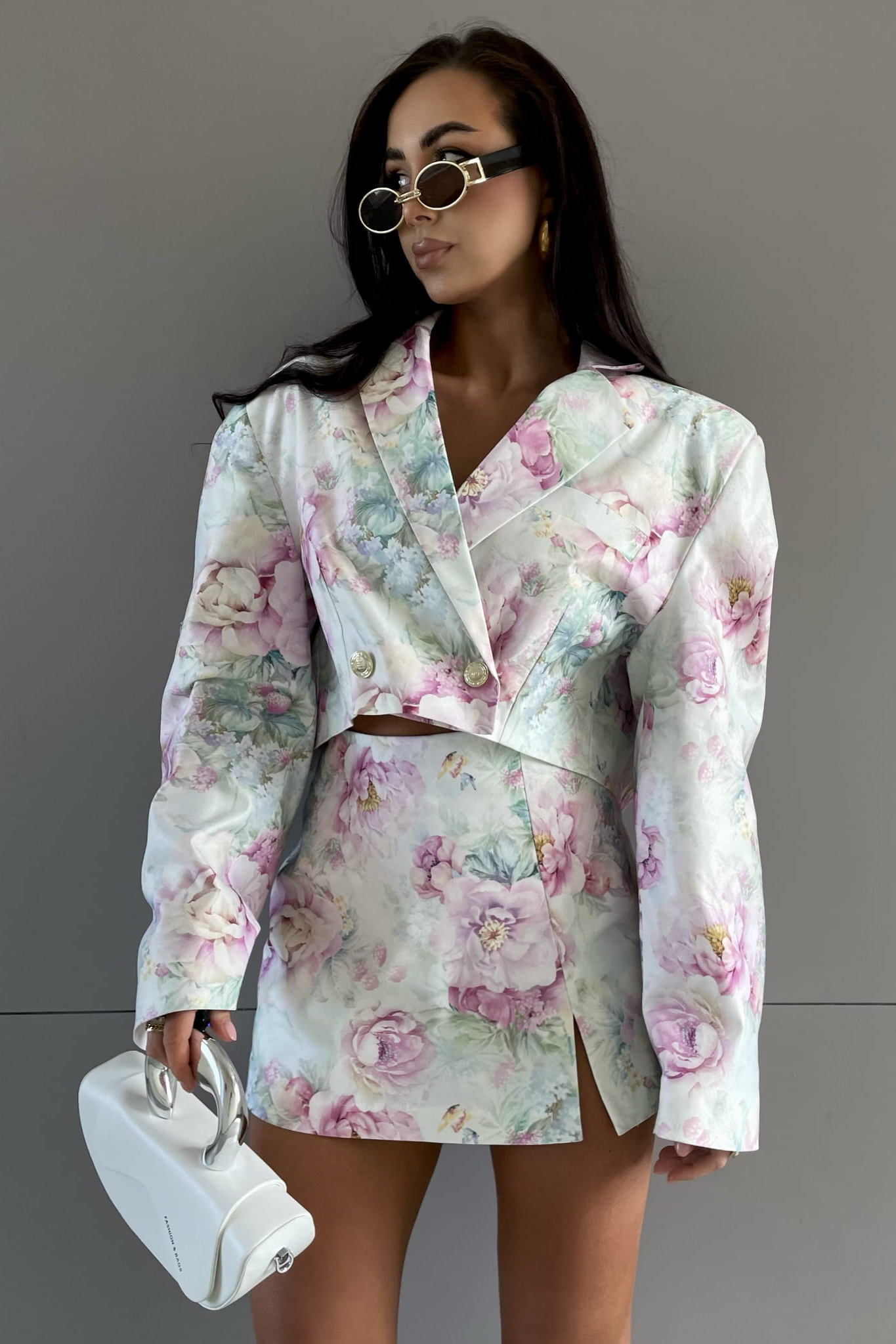 Floral Long Sleeve Blazer & Mid Waist Floral Pants Set Floral Long Sleeve Blazer & Mid Waist Floral Pants Set