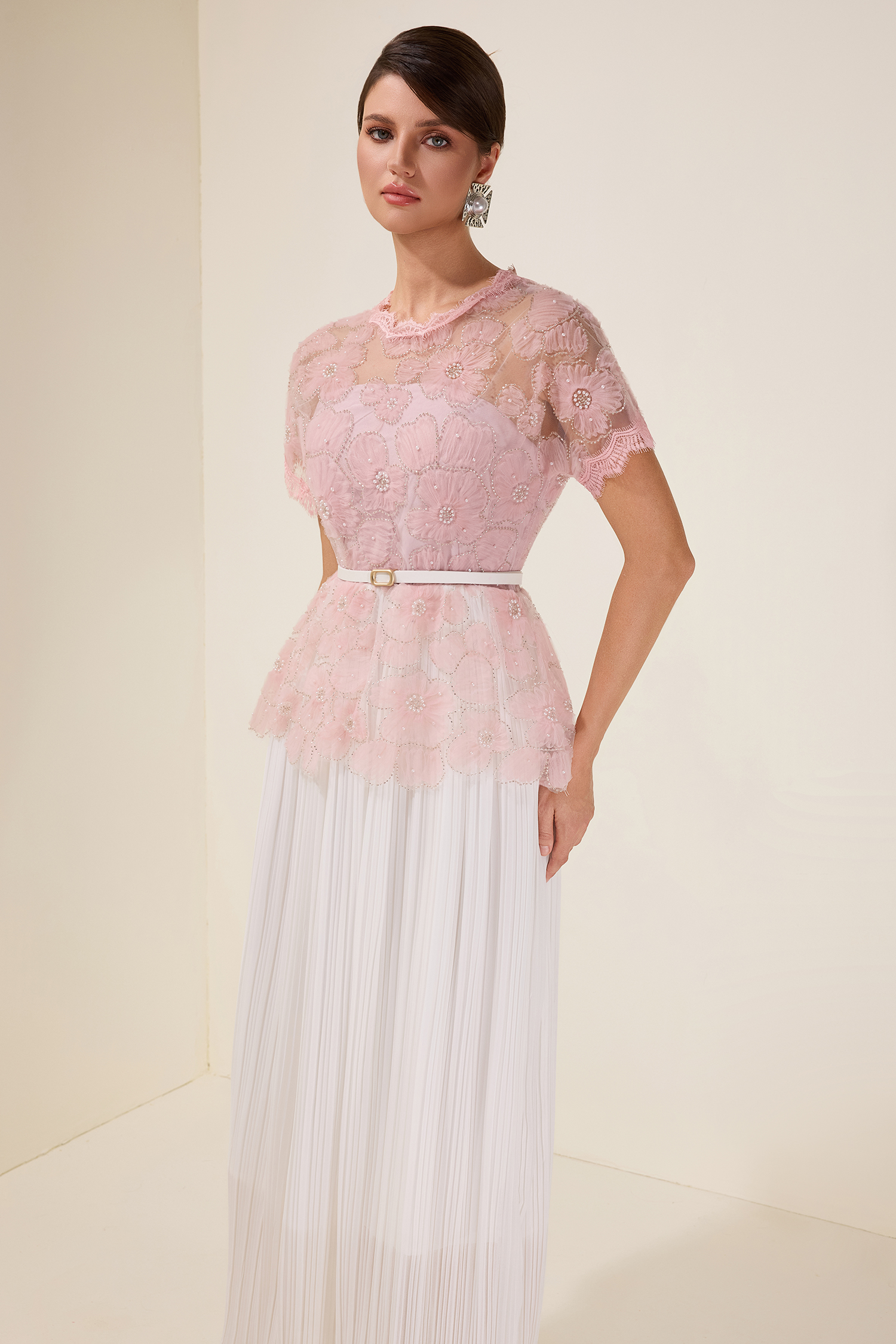 Lace Splicing Pleated Midi Dress With Belt Lace Splicing Pleated Midi Dress With Belt