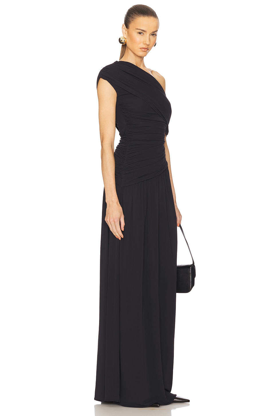 Gathering Solid One-Shoulder Maxi Dress Gathering Solid One-Shoulder Maxi Dress