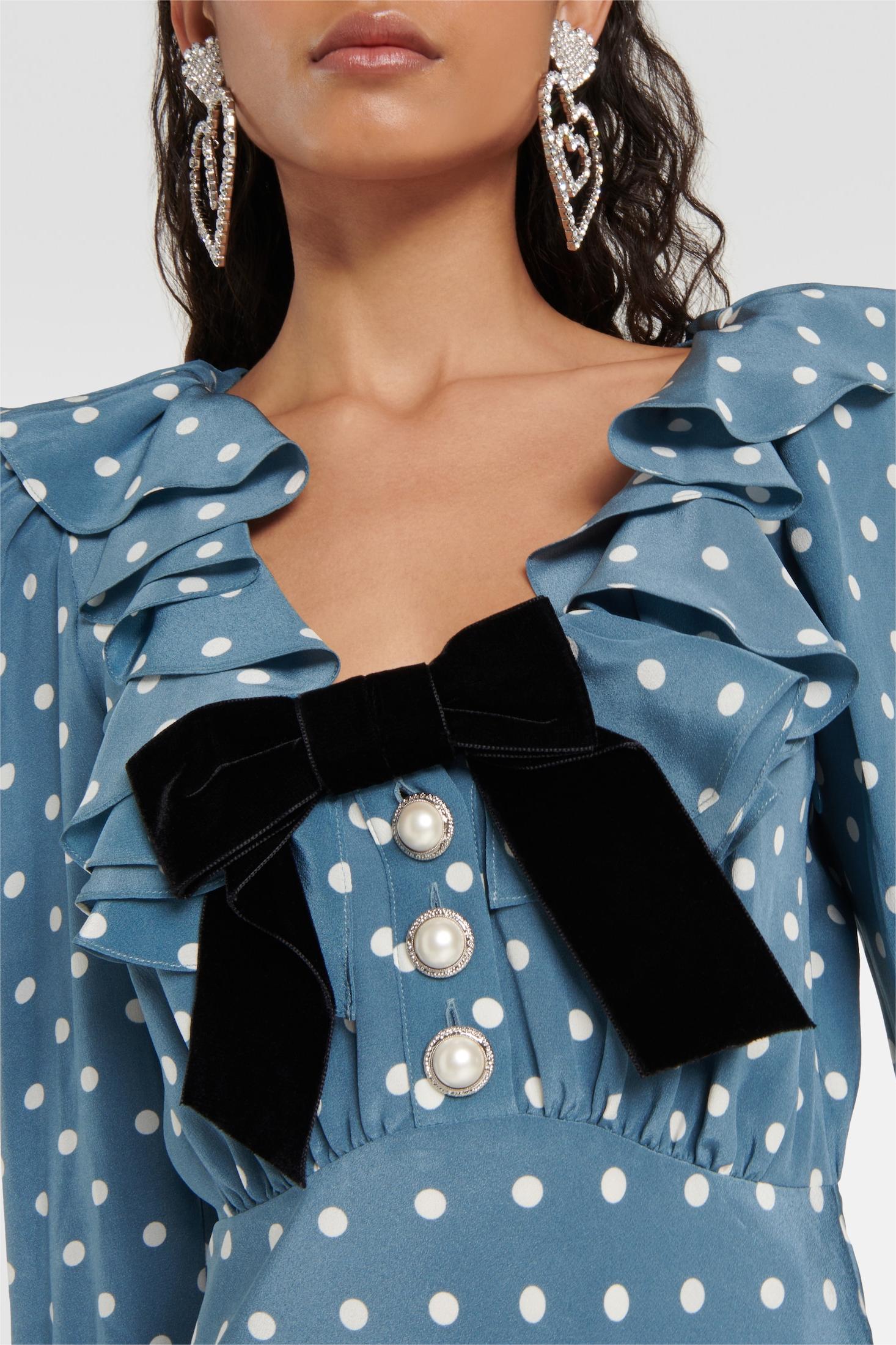 Long Sleeve V-Neck Midi Dress Long Sleeve V-Neck Midi Dress